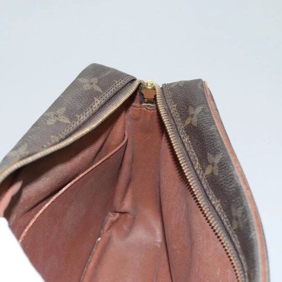 LOUIS VUITTON Monogram Compiegne 28 Clutch Bag M51845 LV Auth th5799 - Picture 14 of 16